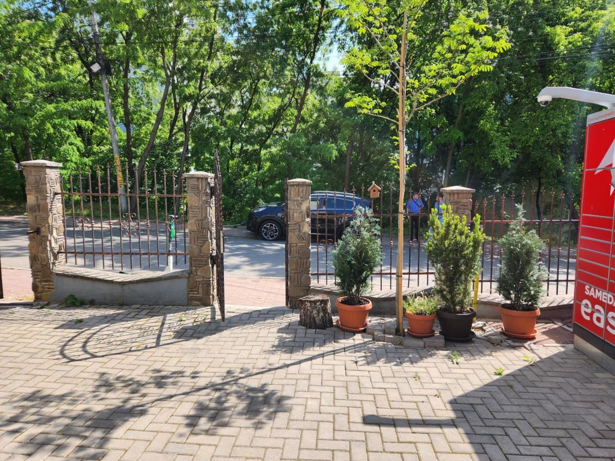 New House In Ultra Center Near Iulius & Palas Mall Ясси Екстер'єр фото