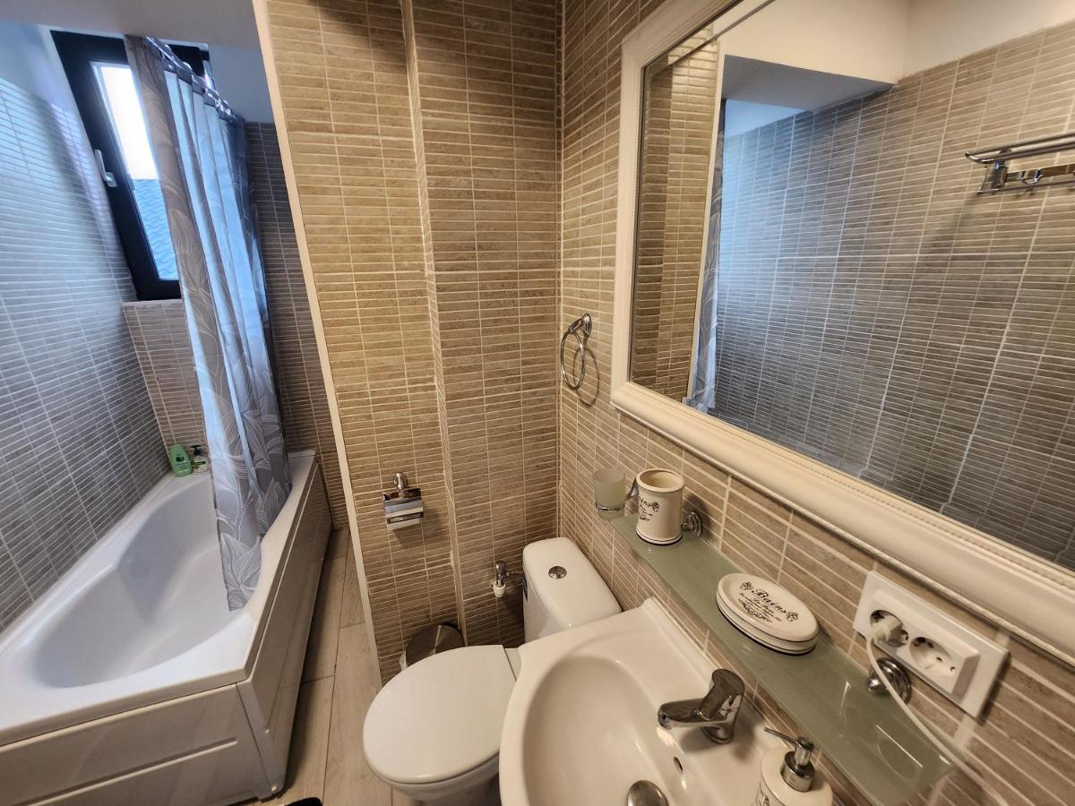 New House In Ultra Center Near Iulius & Palas Mall Ясси Екстер'єр фото
