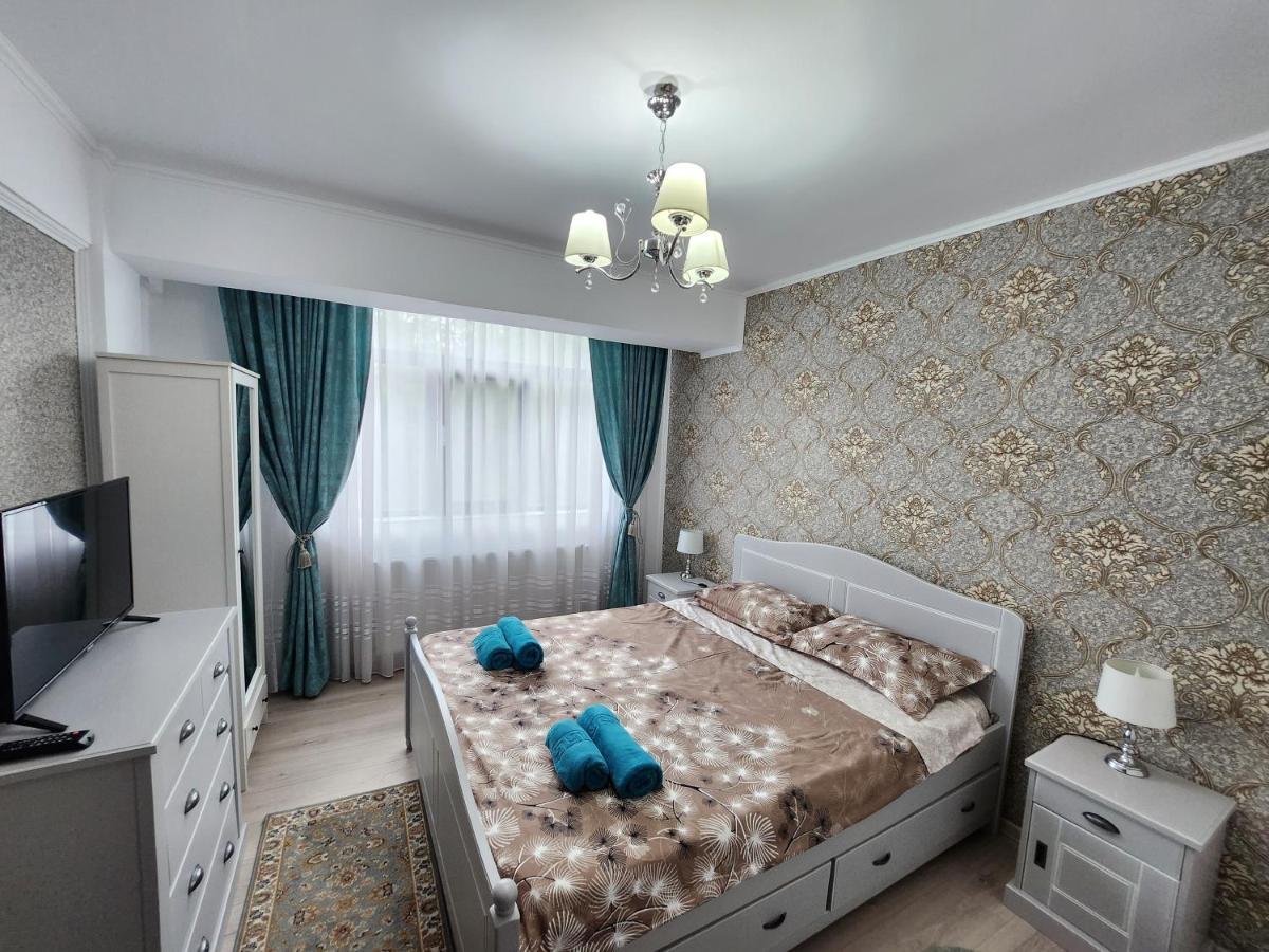 New House In Ultra Center Near Iulius & Palas Mall Ясси Екстер'єр фото