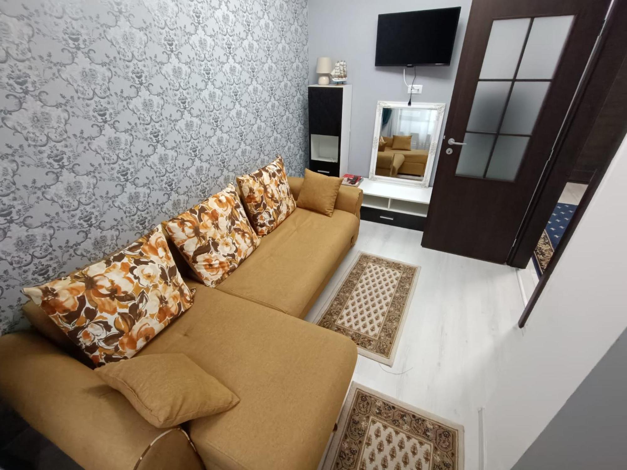 New House In Ultra Center Near Iulius & Palas Mall Ясси Екстер'єр фото